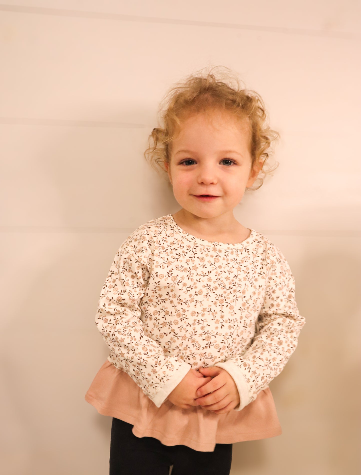 Lily Long Sleeve Ruffle Hem Top-Primrose Floral Taupe/Blush