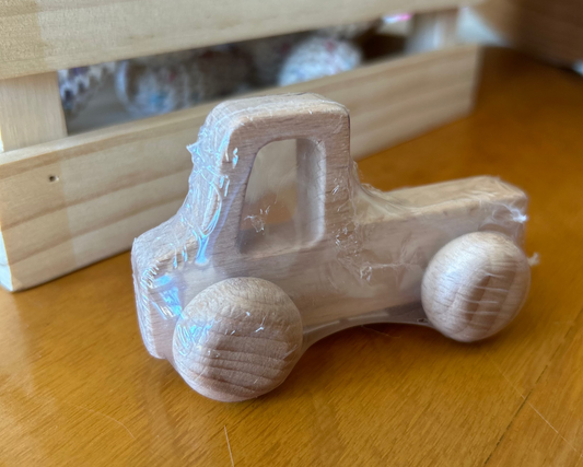 Natural beechwood teething toy for babies and toddlers. 